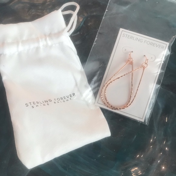 Hammered Teardrop Dangle Earring in Rose Gold - Picture 5 of 8